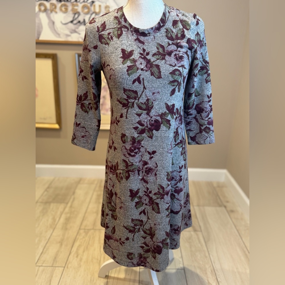 5 for $30 FORTUNE + IVY Gray Floral Midi Dress So Soft!